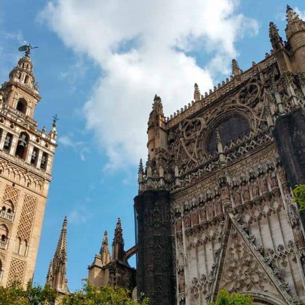 catedral y giralda visita guiada catedral de sevilla