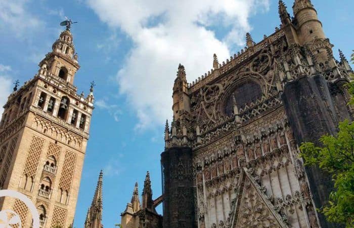 catedral y giralda visita guiada catedral de sevilla