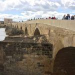 puente romano de córdoba excursión sevilla córdoba