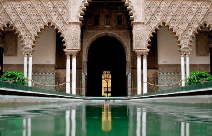 guided visit and jump the queue cathedral and royal alcazares seville