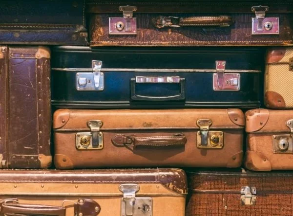 luggage storage in seville